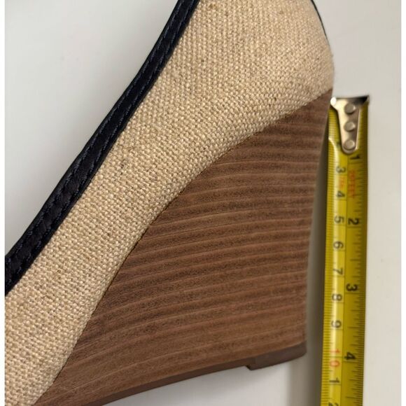 Tory Burch Leticia Peep-Toe Canvas /Leather Wedge Size 8.5 - Picture 9 of 9